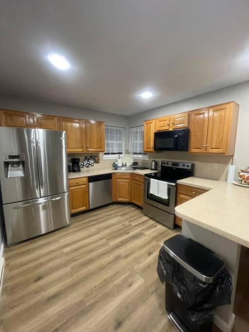 Villa Quiet Private House W Hot Tub/Fire Pit/Games Blakeslee Exterior foto
