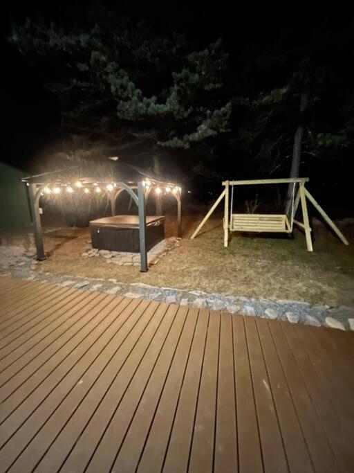 Villa Quiet Private House W Hot Tub/Fire Pit/Games Blakeslee Exterior foto