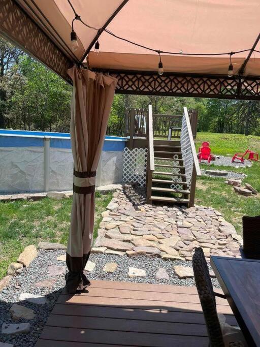 Villa Quiet Private House W Hot Tub/Fire Pit/Games Blakeslee Exterior foto