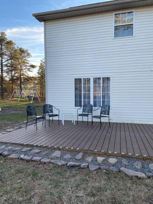 Villa Quiet Private House W Hot Tub/Fire Pit/Games Blakeslee Exterior foto